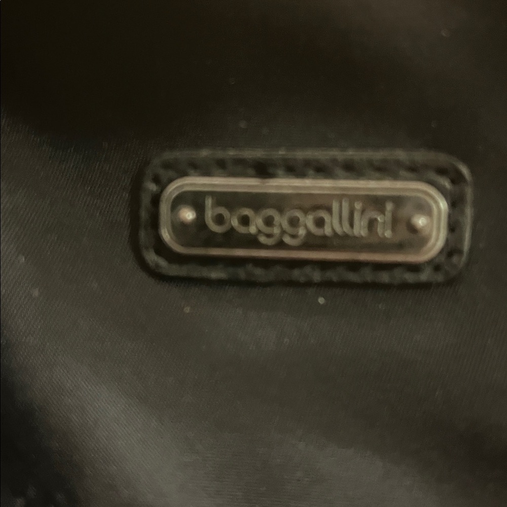 Baggallini soho backpack - Picture 2 of 5
